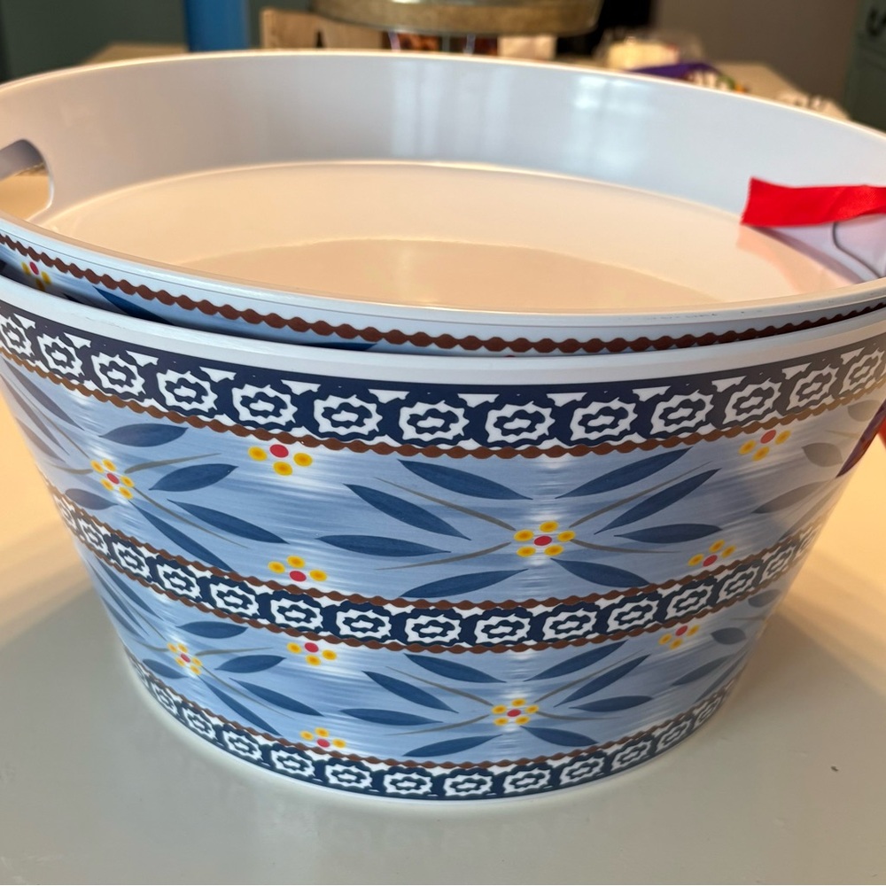 QVC Temptations Old World Blue Pattern 13 piece Melamine Party Bucket Set